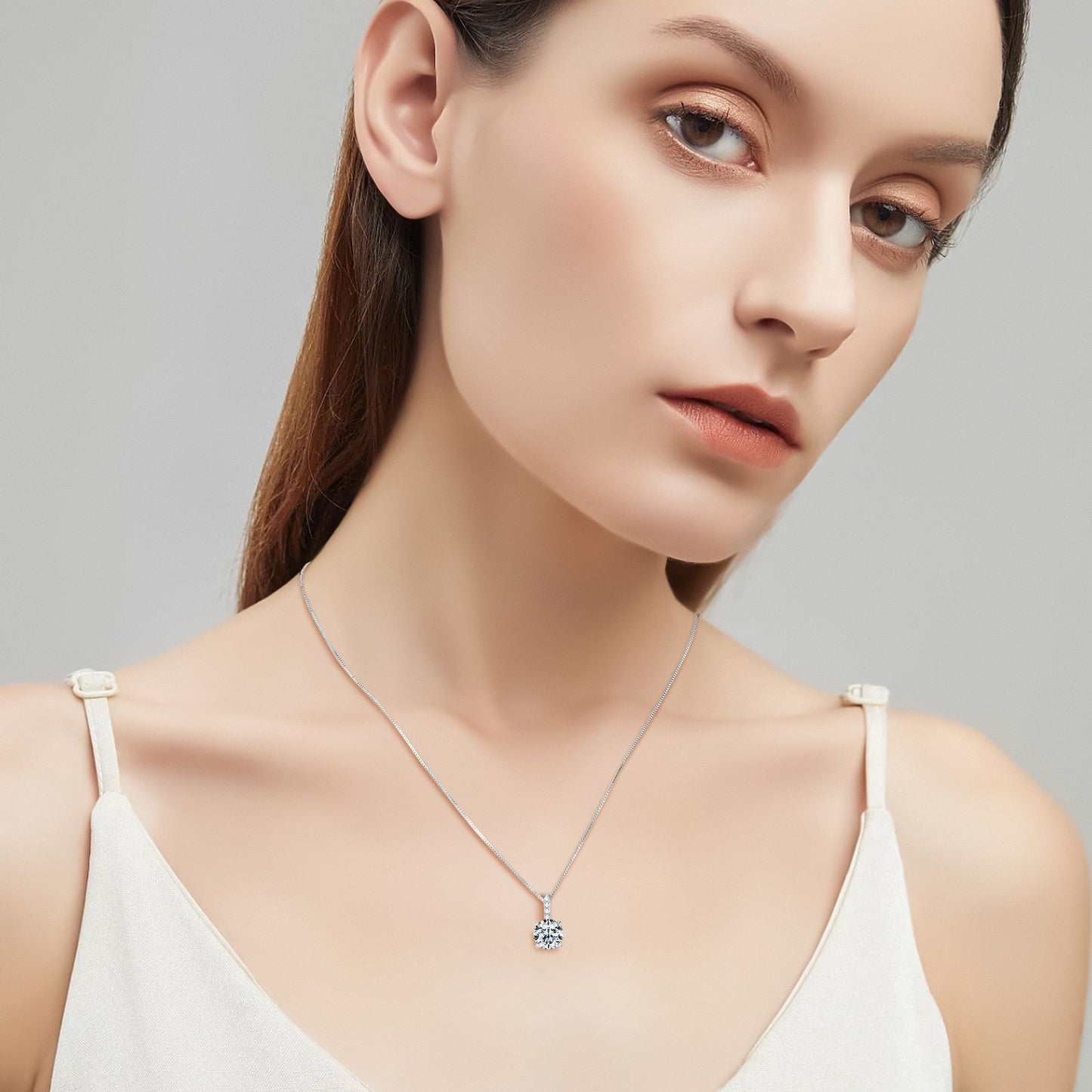 DEC Venus 4-Prong 1.0 CT Moissanite Necklace